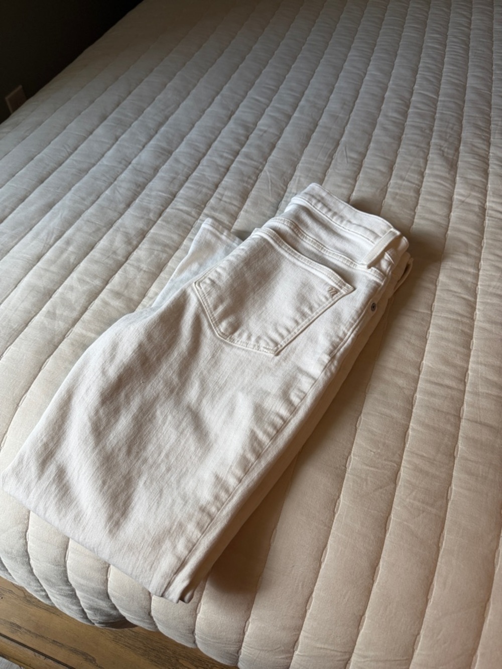 Women’s white High-Waist Jeans